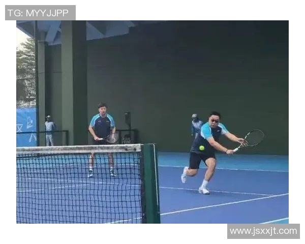 上海网球队战术变革引发热议推动网球发展新潮流